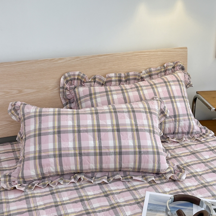 91家纺网 家纺一手货源 找家纺 （总）依蔓羽 2026新款ins风格子系列全棉色织水洗棉枕套