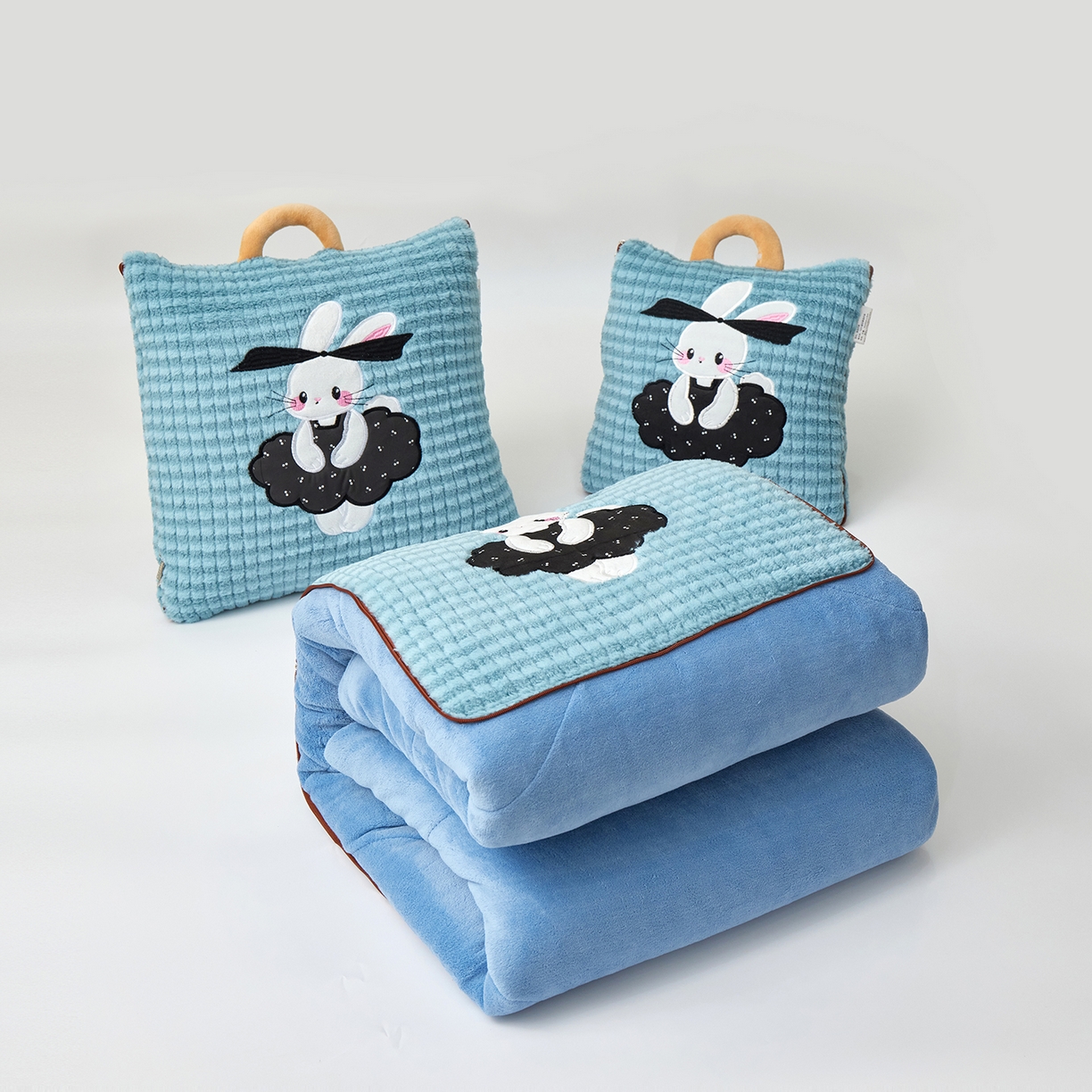 宝马家纺（原梦童画） 2025新款加厚巴黎兔抱枕被 巴黎兔-蓝