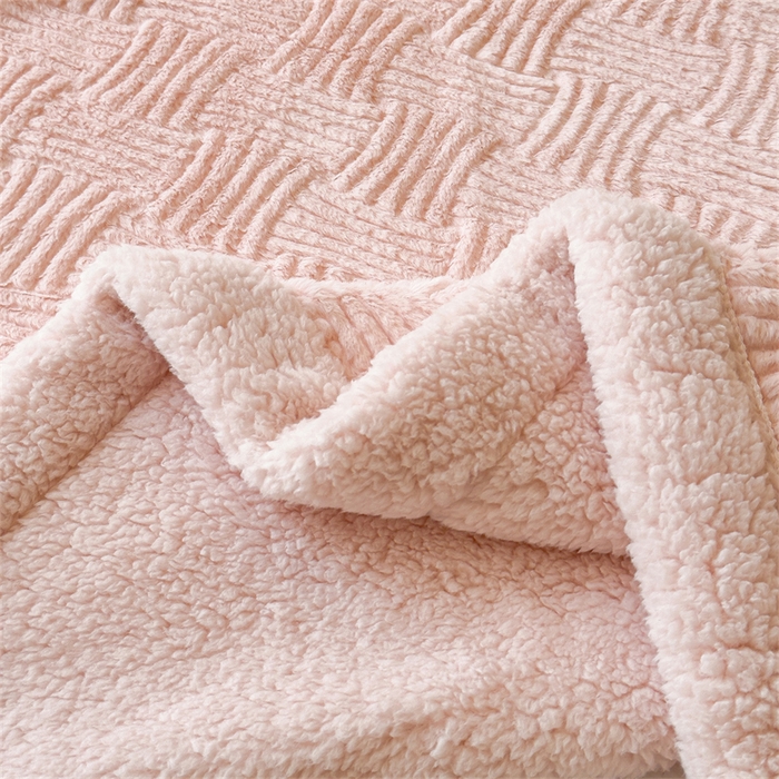 91家纺网 家纺一手货源 找家纺 慕木家纺 2025新款A类高克重加厚兔毛绒双层毛毯斜纹条纹系列(跨境首选提供买家秀) 兔兔绒-条纹-仙女粉