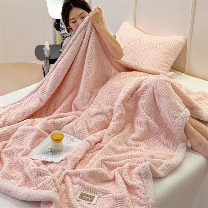 91家纺网 家纺一手货源 找家纺 慕木家纺 2025新款A类高克重加厚兔毛绒双层毛毯斜纹条纹系列(跨境首选提供买家秀) 兔兔绒-条纹-仙女粉