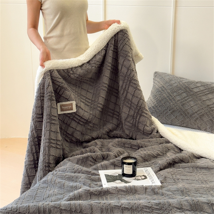 91家纺网 家纺一手货源 找家纺 慕木家纺 2025新款A类高克重加厚兔毛绒双层毛毯斜纹条纹系列(跨境首选提供买家秀) 兔兔绒-斜纹-夜空灰