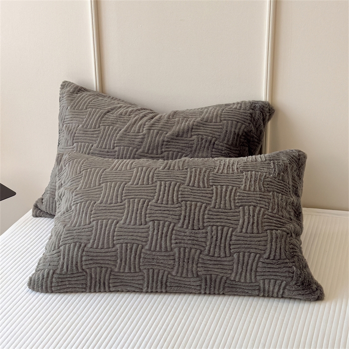 91家纺网 家纺一手货源 找家纺 慕木家纺 2025新款A类高克重加厚兔毛绒双层毛毯斜纹条纹系列(跨境首选提供买家秀) 兔兔绒-条纹-夜空灰