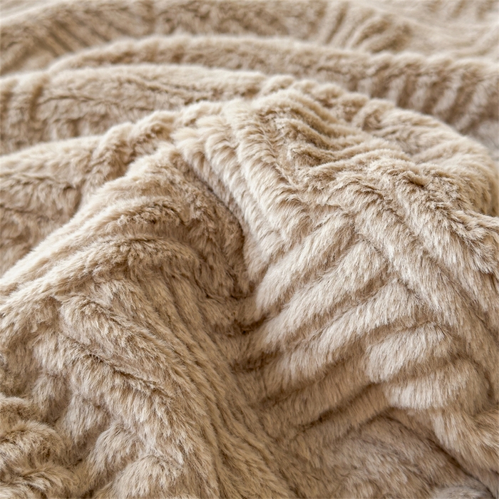 91家纺网 家纺一手货源 找家纺 慕木家纺 2025新款A类高克重加厚兔毛绒双层毛毯斜纹条纹系列(跨境首选提供买家秀) 兔兔绒-条纹-咖啡