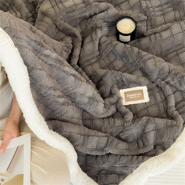 91家纺网 家纺一手货源 找家纺 慕木家纺 2025新款A类高克重加厚兔毛绒双层毛毯斜纹条纹系列(跨境首选提供买家秀) 兔兔绒-斜纹-夜空灰