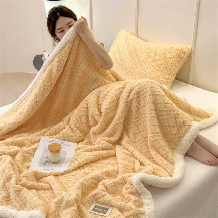 91家纺网 家纺一手货源 找家纺 慕木家纺 2025新款A类高克重加厚兔毛绒双层毛毯斜纹条纹系列(跨境首选提供买家秀) 兔兔绒-斜纹-奶油黄