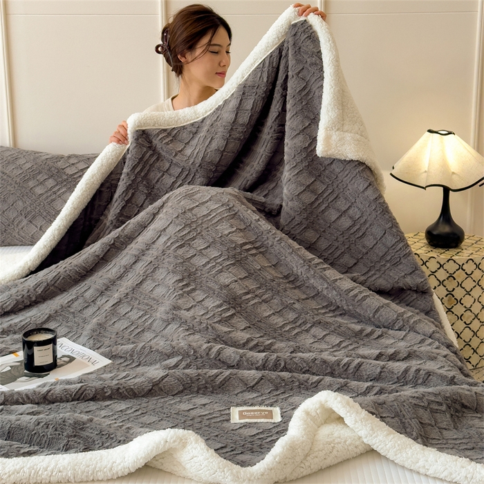 91家纺网 家纺一手货源 找家纺 慕木家纺 2025新款A类高克重加厚兔毛绒双层毛毯斜纹条纹系列(跨境首选提供买家秀) 兔兔绒-斜纹-夜空灰