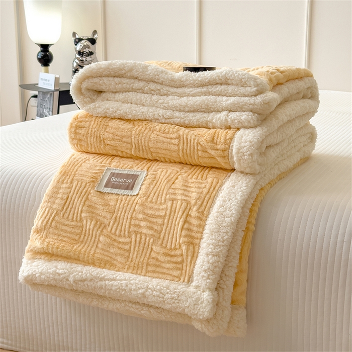 91家纺网 家纺一手货源 找家纺 慕木家纺 2025新款A类高克重加厚兔毛绒双层毛毯斜纹条纹系列(跨境首选提供买家秀) 兔兔绒-条纹-奶油黄