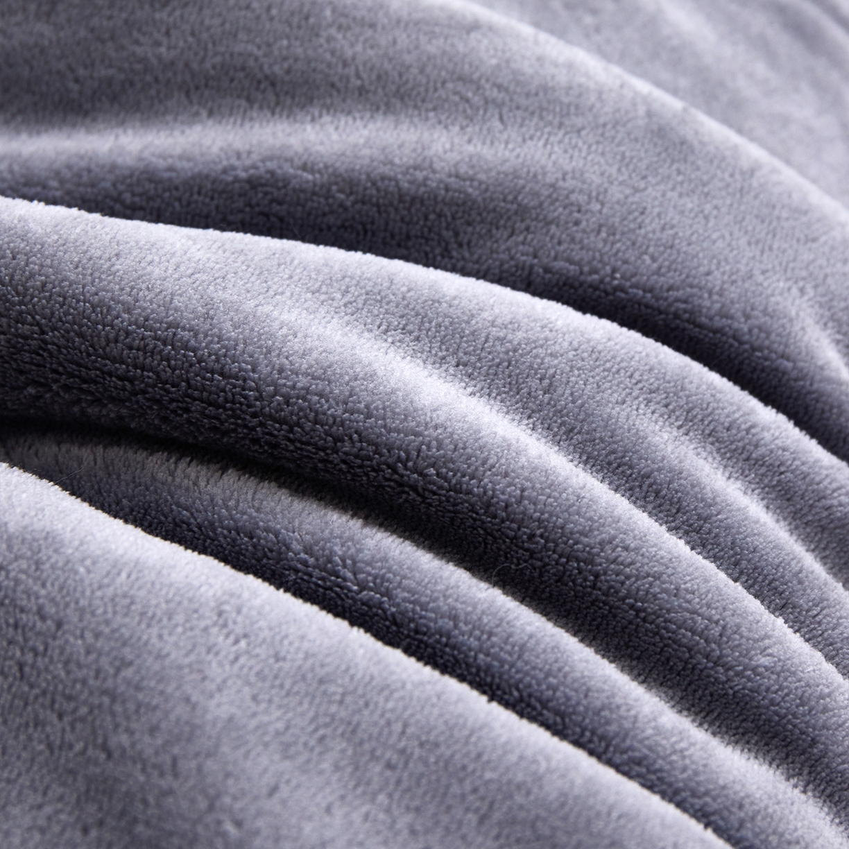 91家纺网 家纺一手货源 找家纺 宝马家纺（原梦童画） 2025新款加厚巴黎兔抱枕被 巴黎兔-灰