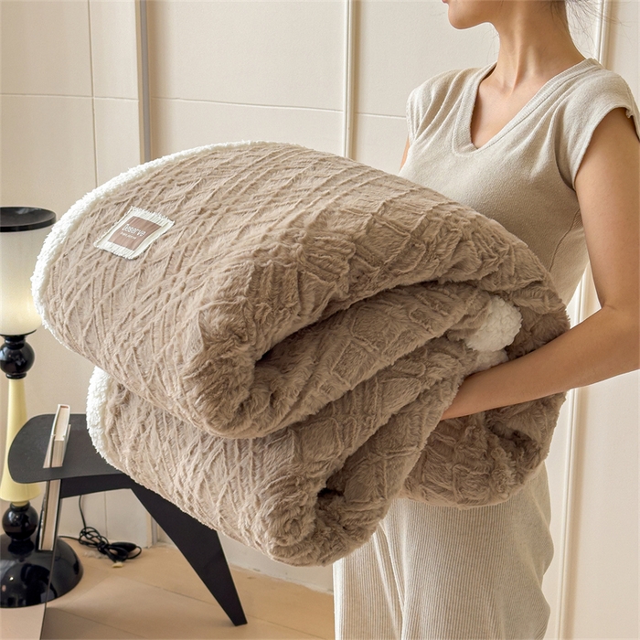 慕木家纺 2025新款A类高克重加厚兔毛绒双层毛毯斜纹条纹系列(跨境首选提供买家秀) 兔兔绒-斜纹-咖啡