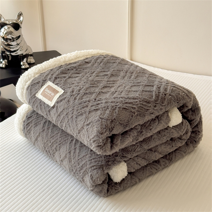 91家纺网 家纺一手货源 找家纺 慕木家纺 2025新款A类高克重加厚兔毛绒双层毛毯斜纹条纹系列(跨境首选提供买家秀) 兔兔绒-斜纹-夜空灰