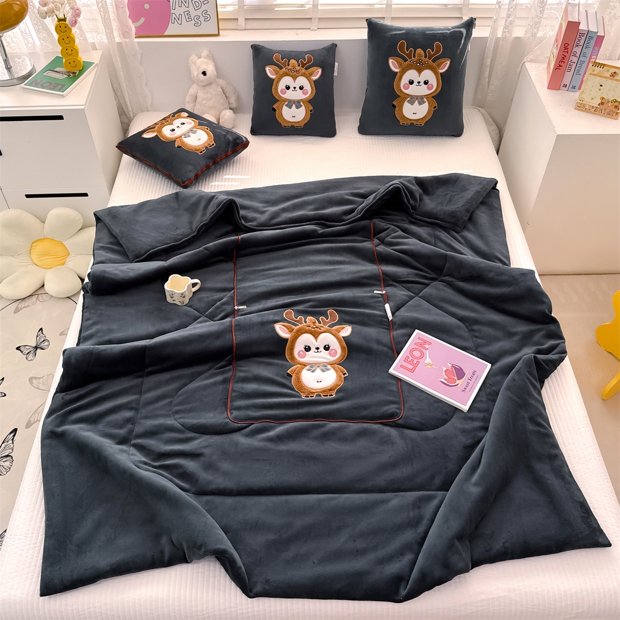 91家纺网 家纺一手货源 找家纺 （总）宝马家纺（原梦童画） 2025新款圣诞鹿加厚抱枕被