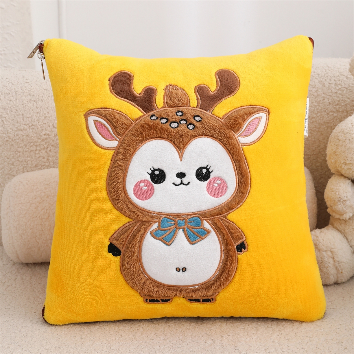 91家纺网 家纺一手货源 找家纺 （总）宝马家纺（原梦童画） 2025新款圣诞鹿加厚抱枕被