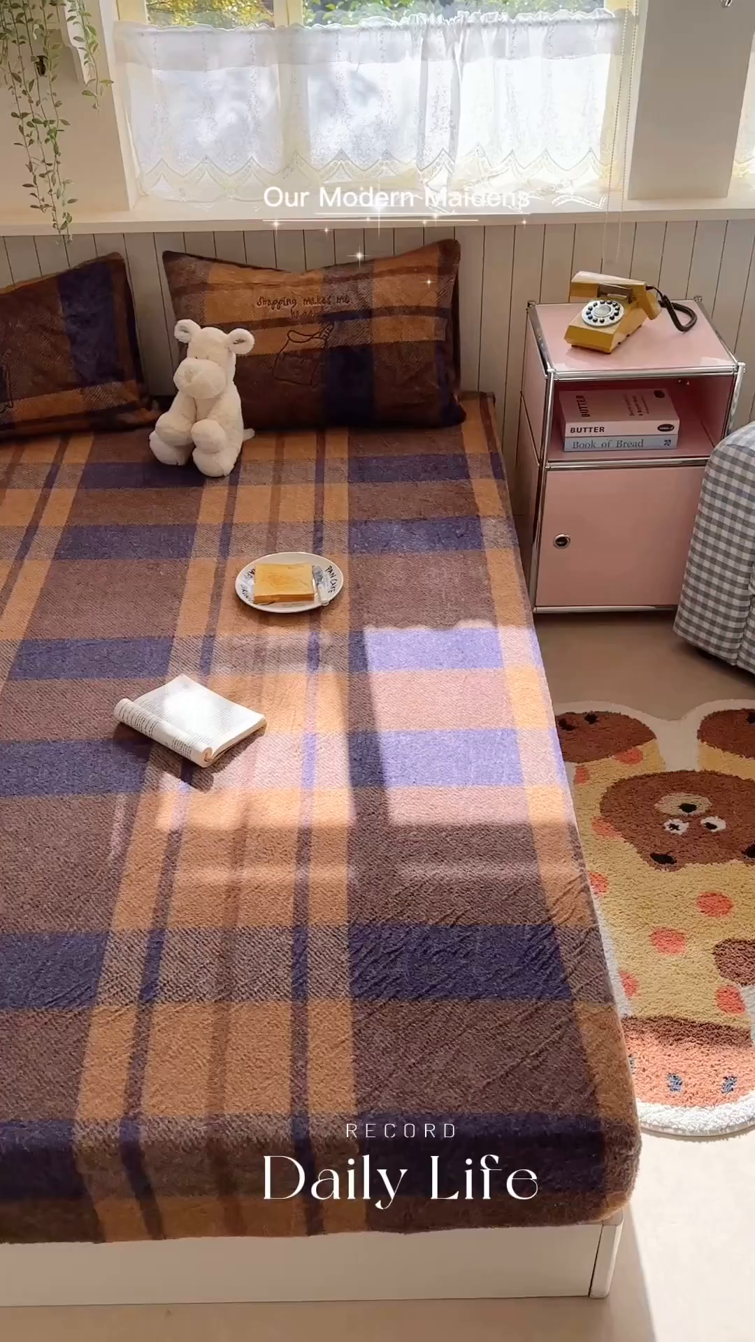 91家纺网 家纺一手货源 找家纺 暖生活 2026新款羊咩绒刺绣款床笠三件套 面包袋