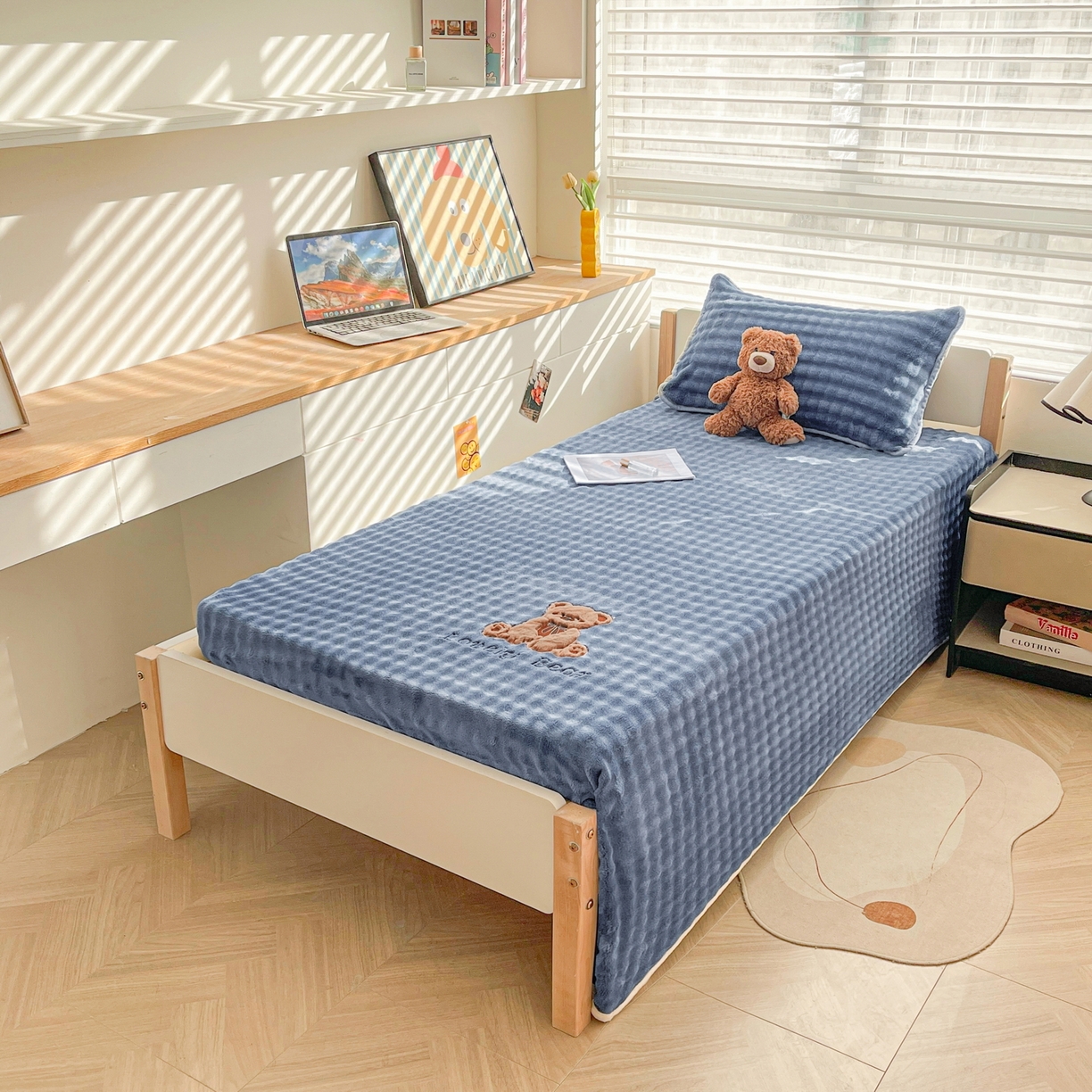 91家纺网 家纺一手货源 找家纺 （总）爱思凯家纺 2025新款学生儿童房泡泡绒床单-松饼熊