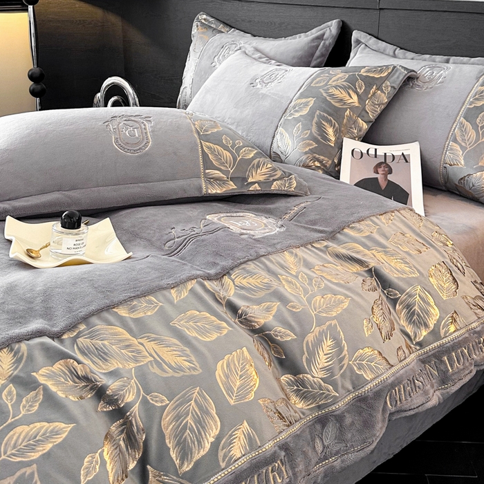 91家纺网 家纺一手货源 找家纺 （总）帝王家纺 2025新款冬季刺绣加厚保暖烫金牛奶绒四件套珊瑚绒轻奢高级感