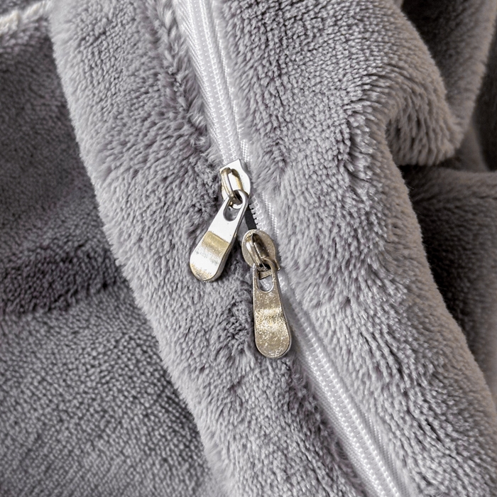 91家纺网 家纺一手货源 找家纺 帝王家纺 2025新款冬季刺绣加厚保暖烫金牛奶绒四件套珊瑚绒轻奢高级感 灰色