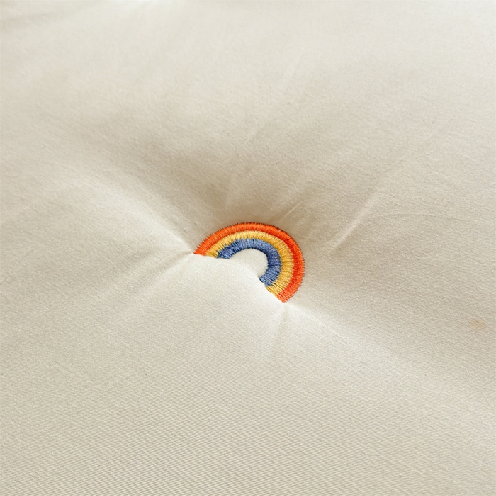 91家纺网 家纺一手货源 找家纺 糯米猪家纺 2025新款A类卡皮巴拉全棉夹棉床笠 彩虹-米