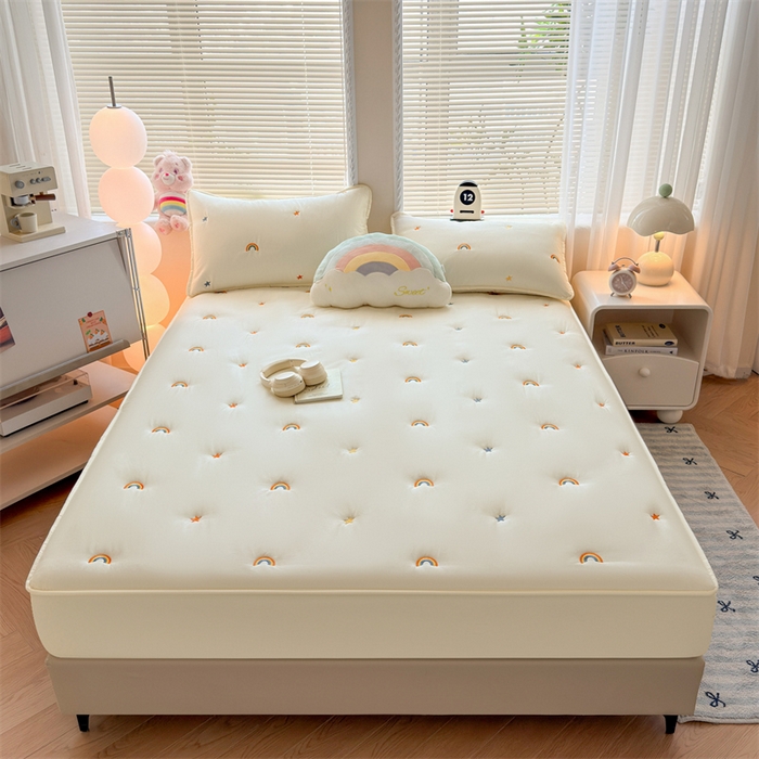 91家纺网 家纺一手货源 找家纺 糯米猪家纺 2025新款A类卡皮巴拉全棉夹棉床笠 彩虹-米