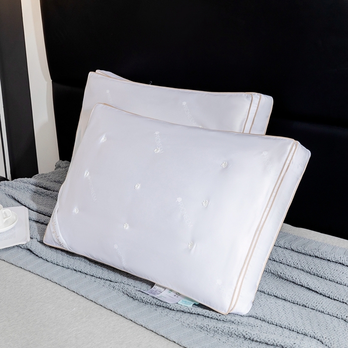 91家纺网 家纺一手货源 找家纺 （总）星芯合家纺 2025新款玻尿酸蚕丝二合一枕枕头枕芯