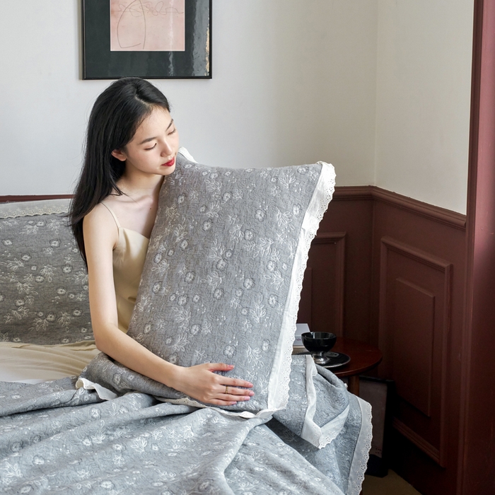 91家纺网 家纺一手货源 找家纺 （总）棠薇家纺 2025新款花边款枕巾提花枕巾