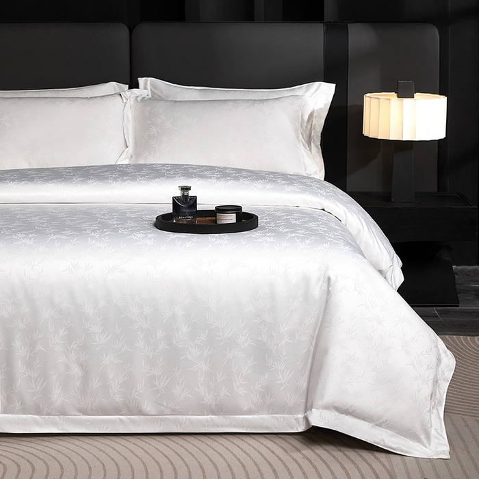 91家纺网 家纺一手货源 找家纺 （总）乐卧家居 2025新款轻奢高级感新中式酒店风竹子提花纹样系带款四件套-时空