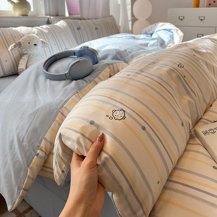 91家纺网 家纺一手货源 找家纺 仟网汇 2025新款古法水洗仿棉云感纱四件套 鱼多多