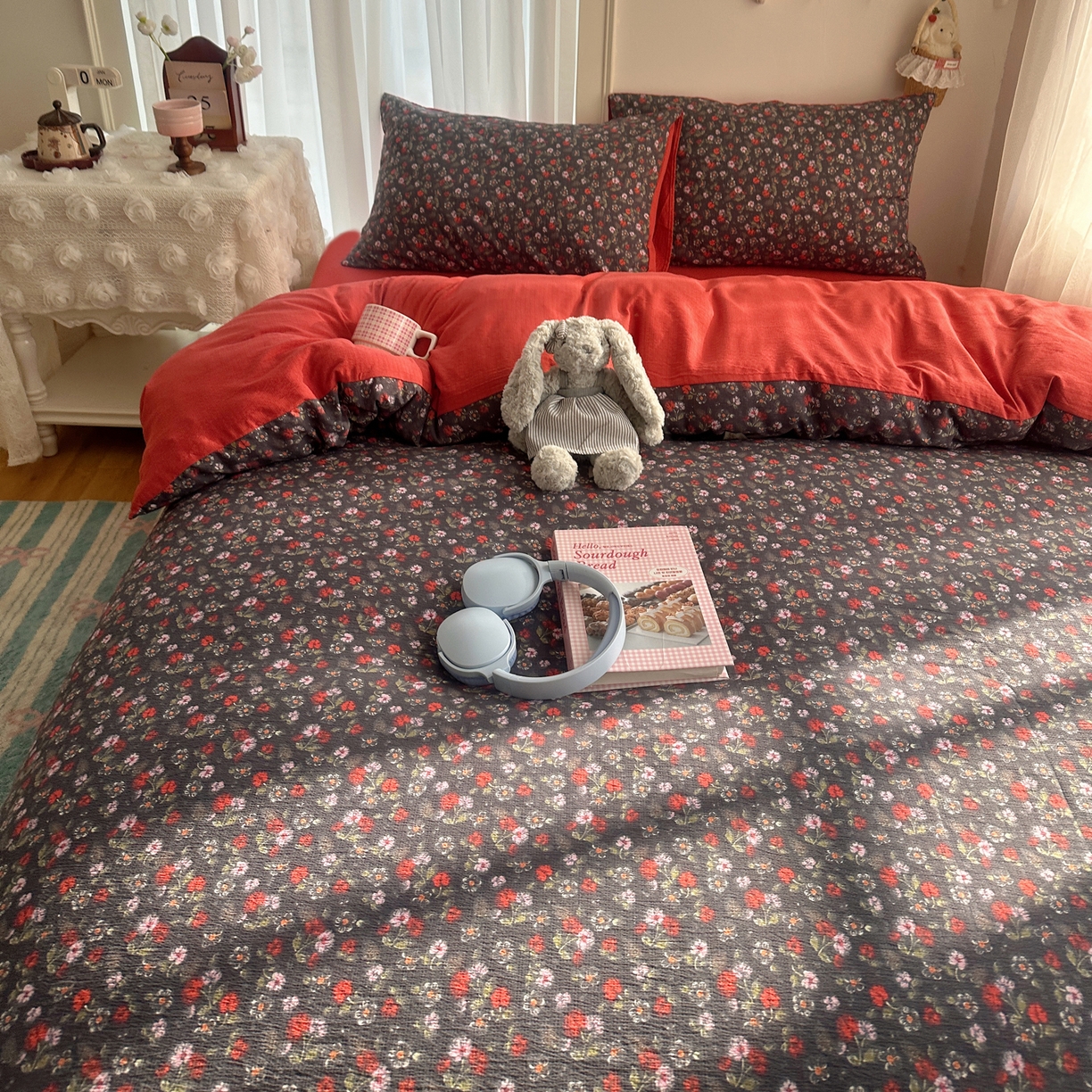 91家纺网 家纺一手货源 找家纺 （总）初念 2025新款敲可爱的奶呼呼云感双层纱简约四件套系列超级治愈~