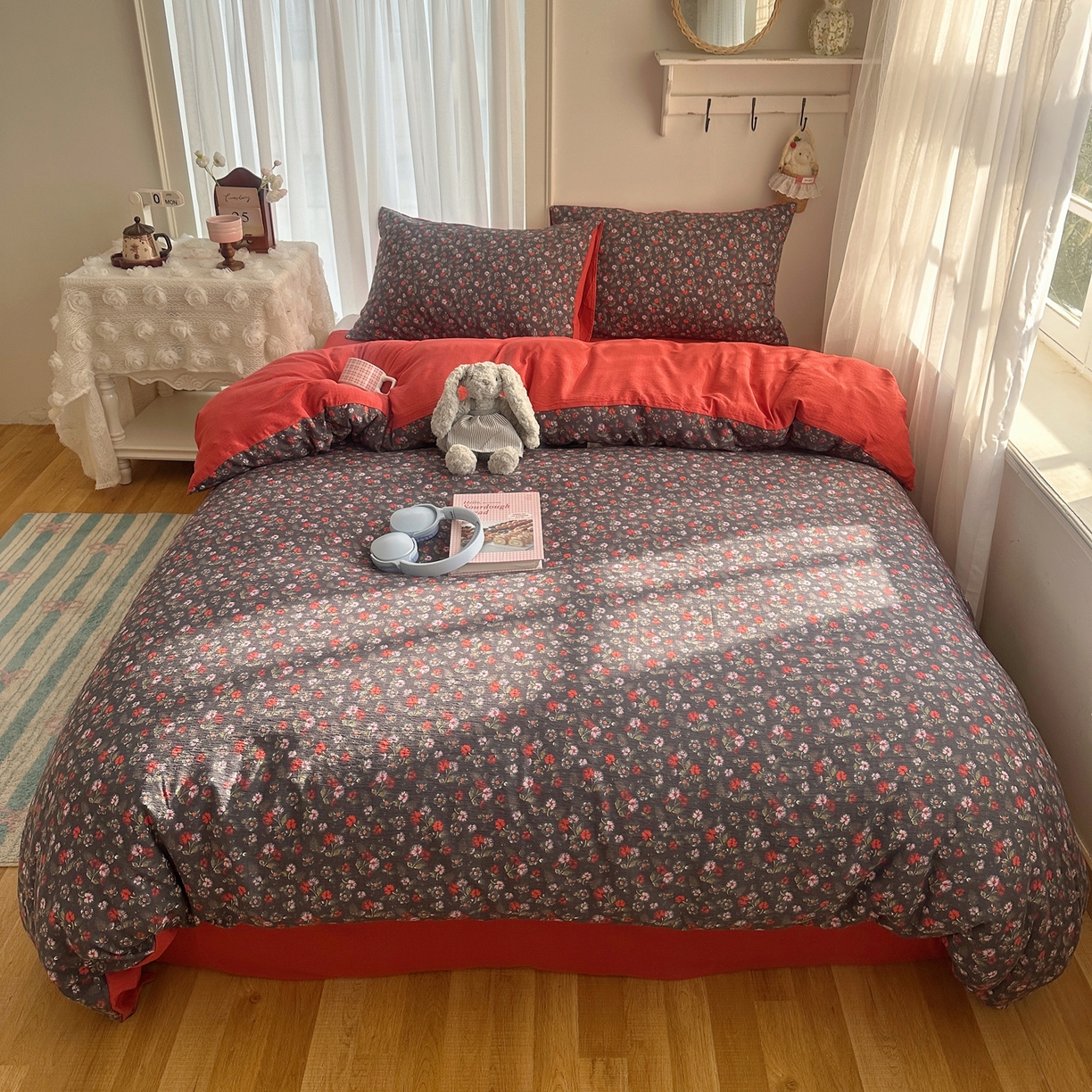 91家纺网 家纺一手货源 找家纺 （总）初念 2025新款敲可爱的奶呼呼云感双层纱简约四件套系列超级治愈~