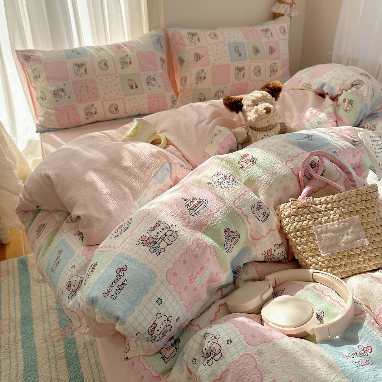 91家纺网 家纺一手货源 找家纺 （总）初念 2025新款敲可爱的奶呼呼云感双层纱简约四件套系列超级治愈~