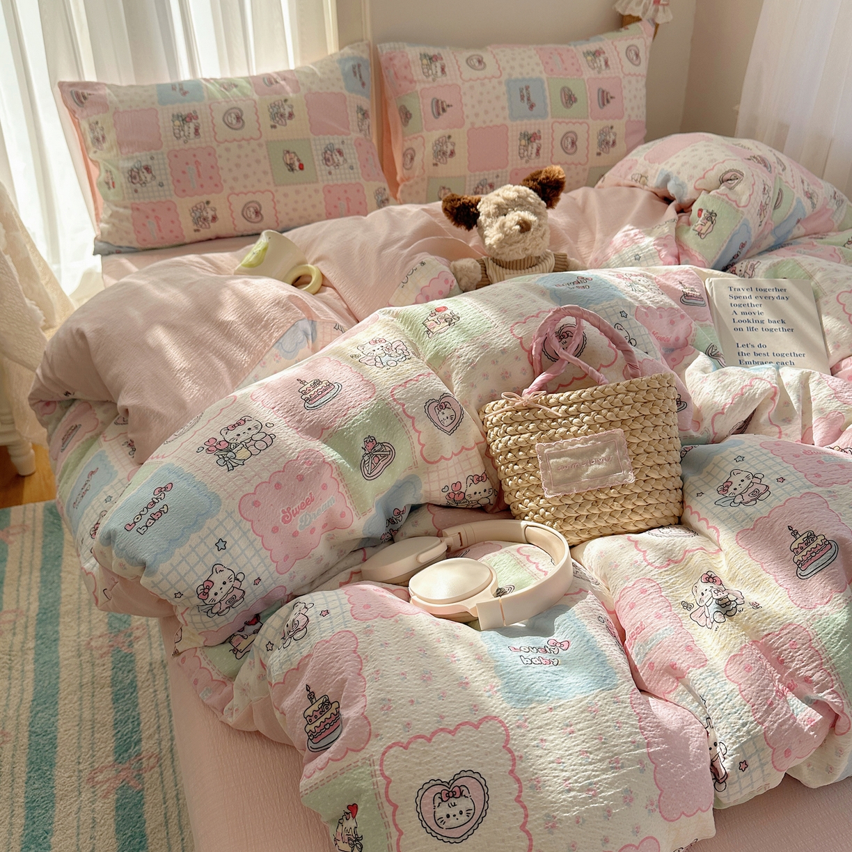 91家纺网 家纺一手货源 找家纺 初念 2025新款敲可爱的奶呼呼云感双层纱简约四件套系列超级治愈~ 蛋糕派