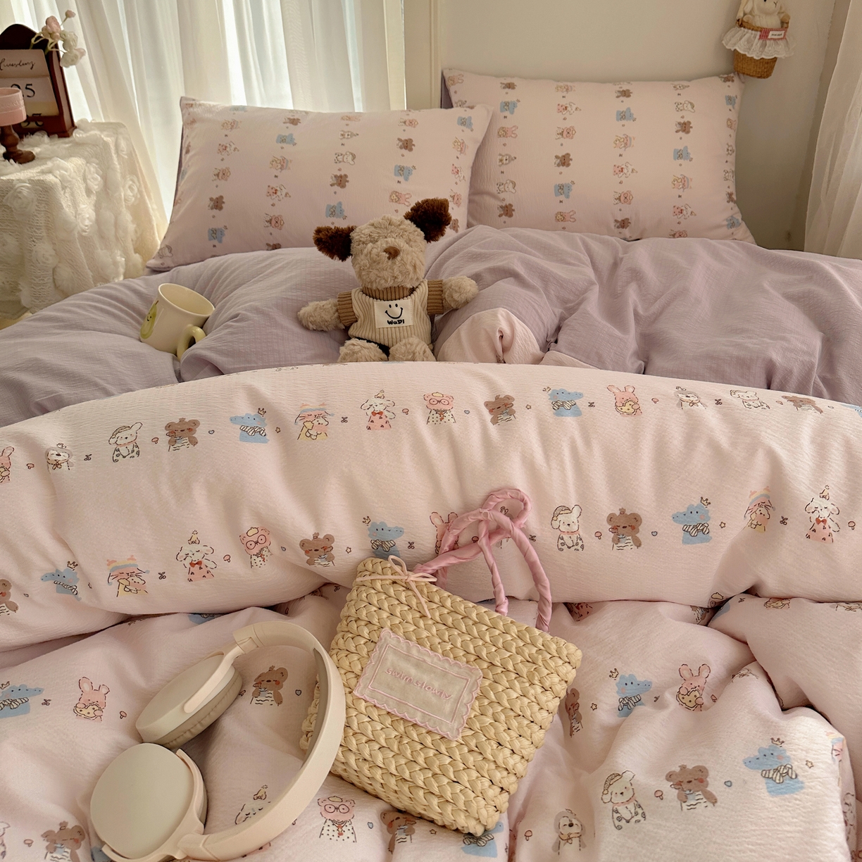 91家纺网 家纺一手货源 找家纺 初念 2025新款敲可爱的奶呼呼云感双层纱简约四件套系列超级治愈~ 动物游园