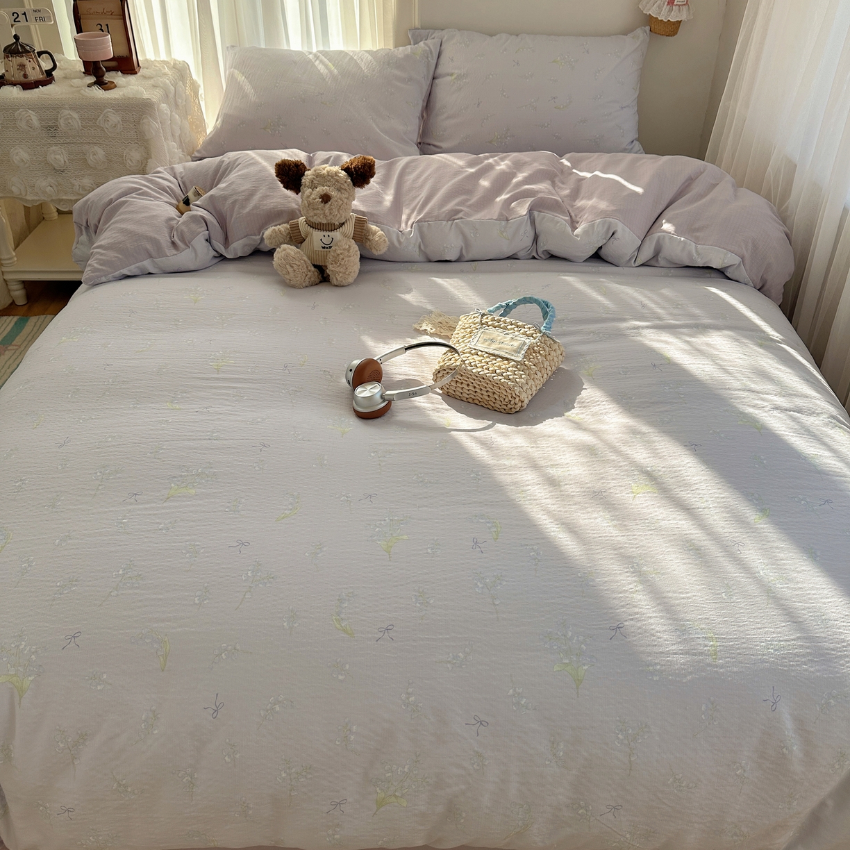 91家纺网 家纺一手货源 找家纺 初念 2025新款敲可爱的奶呼呼云感双层纱简约四件套系列超级治愈~ 铃兰结