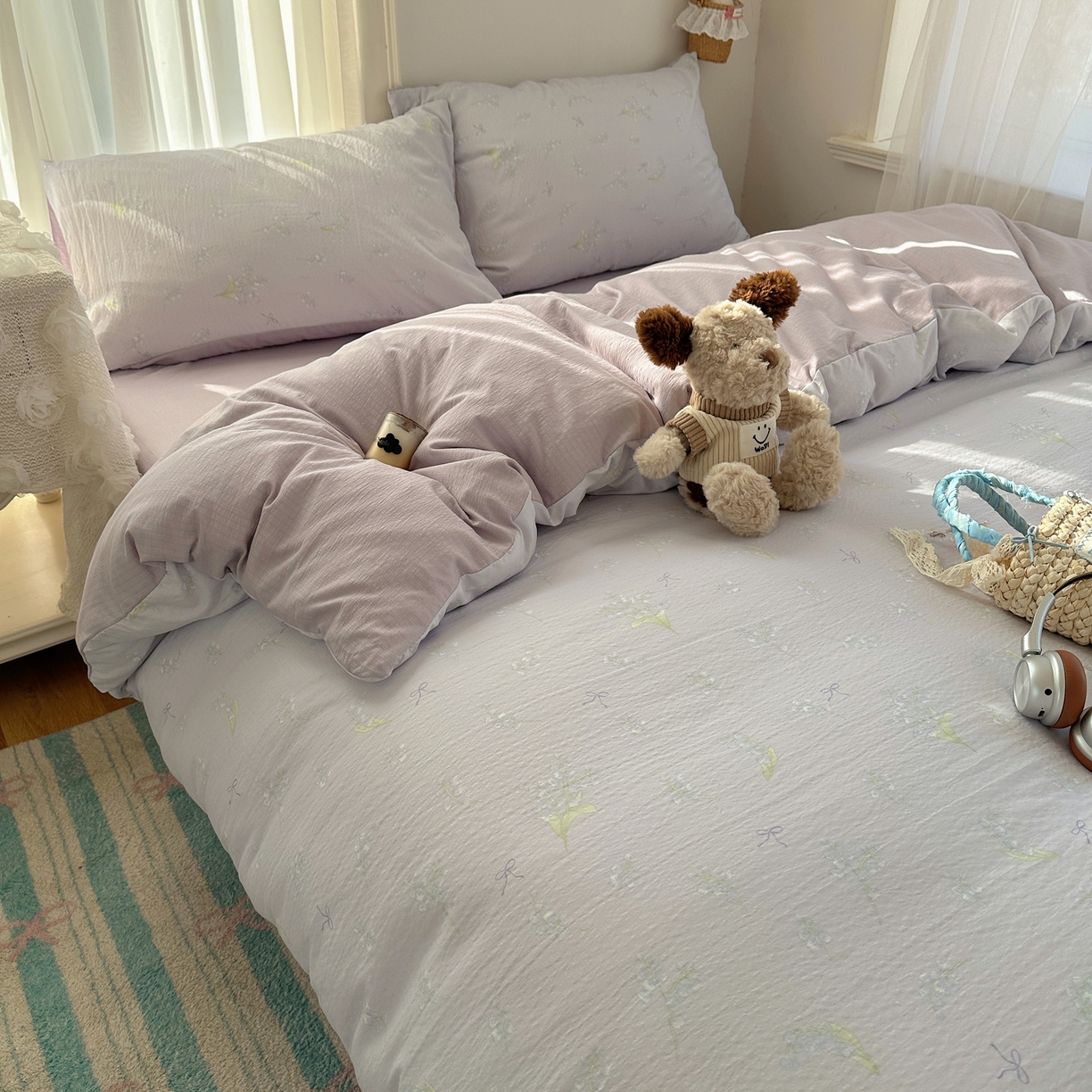 91家纺网 家纺一手货源 找家纺 初念 2025新款敲可爱的奶呼呼云感双层纱简约四件套系列超级治愈~ 铃兰结