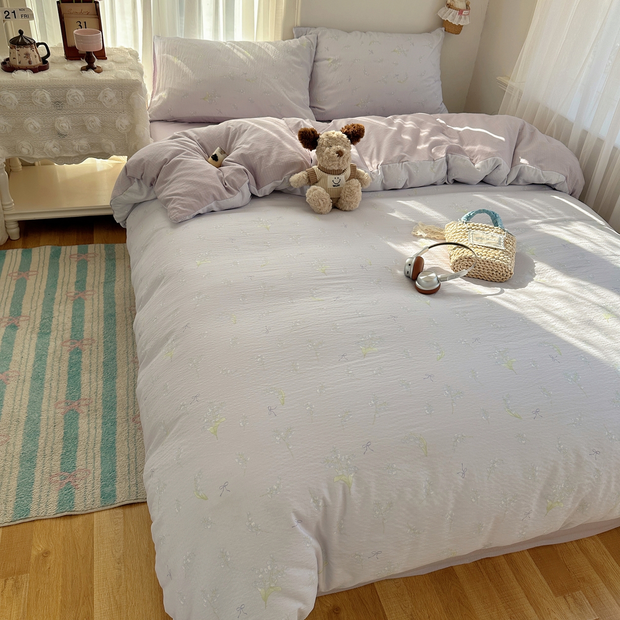 91家纺网 家纺一手货源 找家纺 初念 2025新款敲可爱的奶呼呼云感双层纱简约四件套系列超级治愈~ 铃兰结