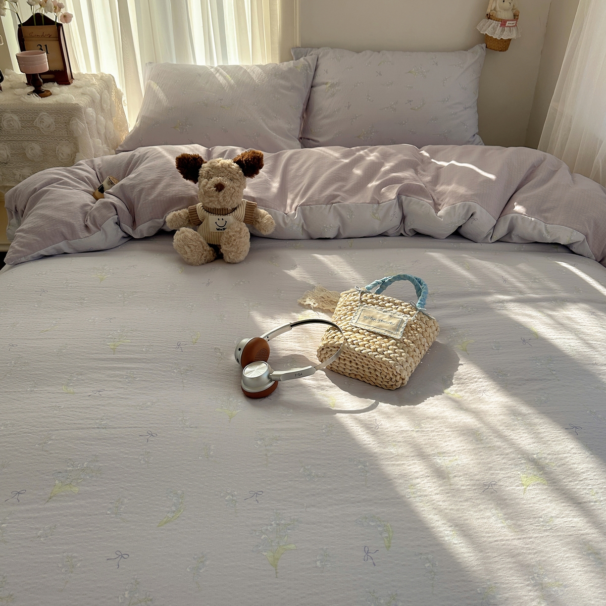 91家纺网 家纺一手货源 找家纺 初念 2025新款敲可爱的奶呼呼云感双层纱简约四件套系列超级治愈~ 铃兰结