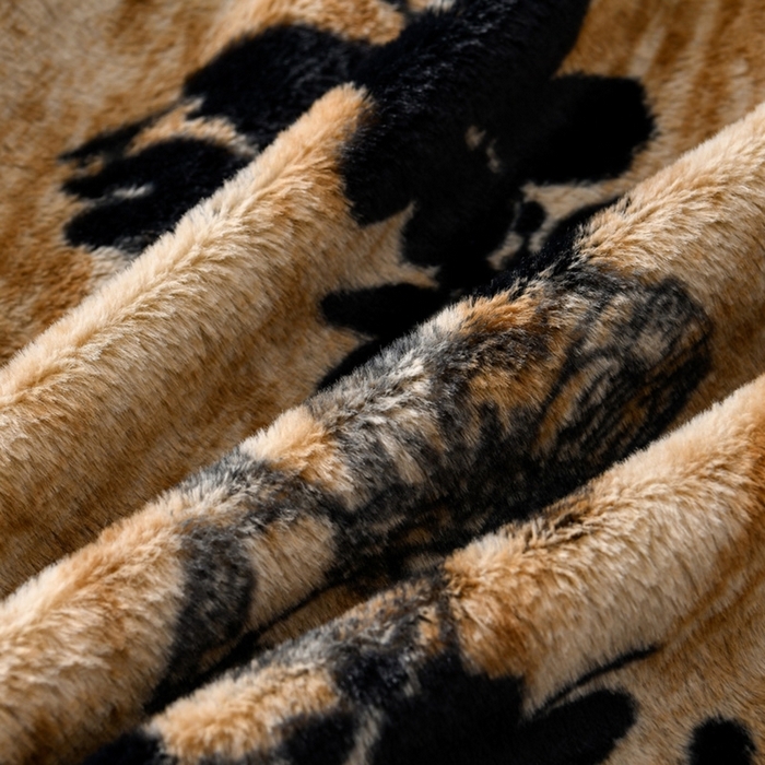 91家纺网 家纺一手货源 找家纺 （总）梦之星  2025新款9斤重加厚皮草绒兔毛绒轻奢赫本风牛奶绒花边四件套