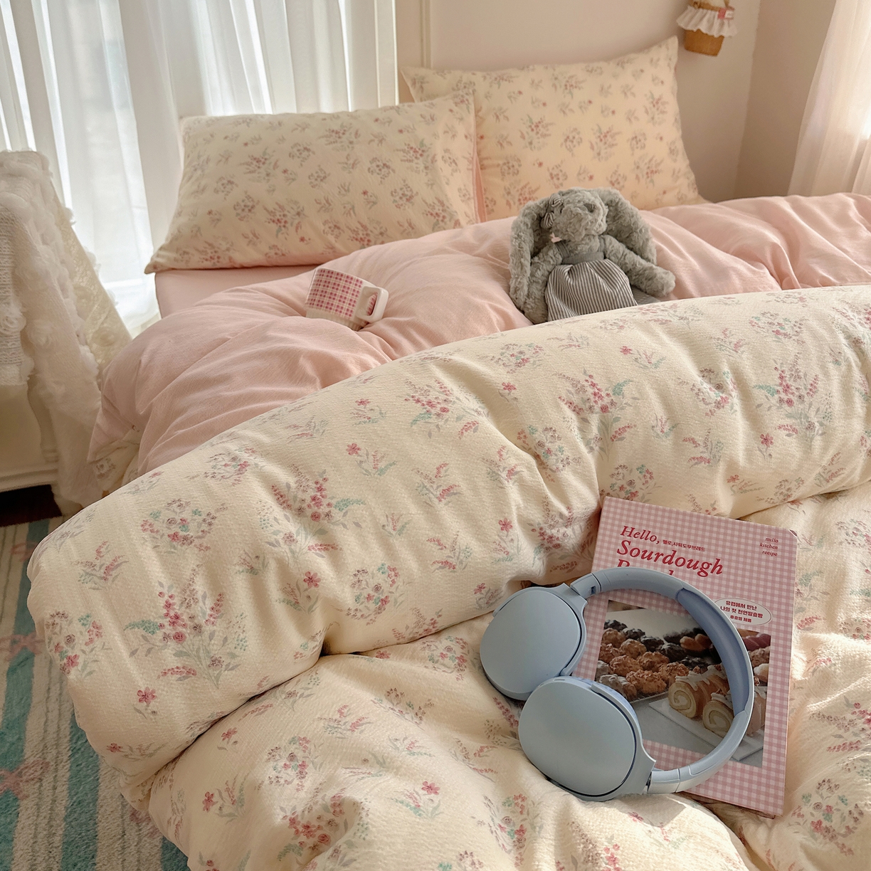 91家纺网 家纺一手货源 找家纺 初念 2025新款敲可爱的奶呼呼云感双层纱简约四件套系列超级治愈~ 奶昔甜糕