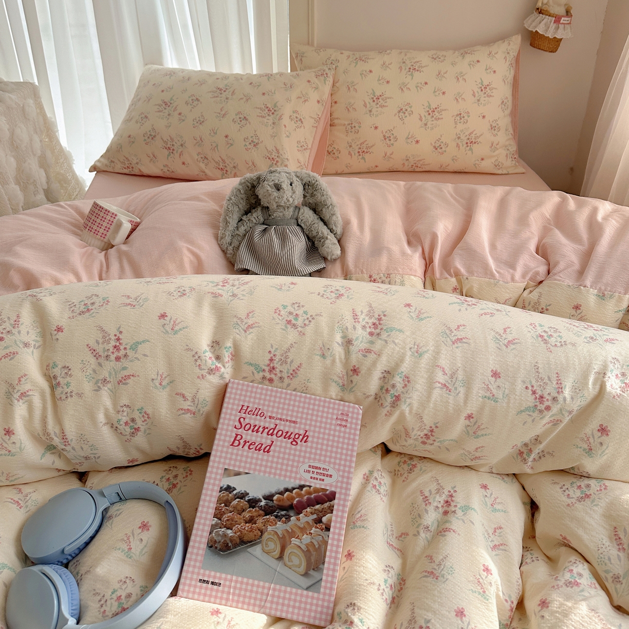 91家纺网 家纺一手货源 找家纺 初念 2025新款敲可爱的奶呼呼云感双层纱简约四件套系列超级治愈~ 奶昔甜糕