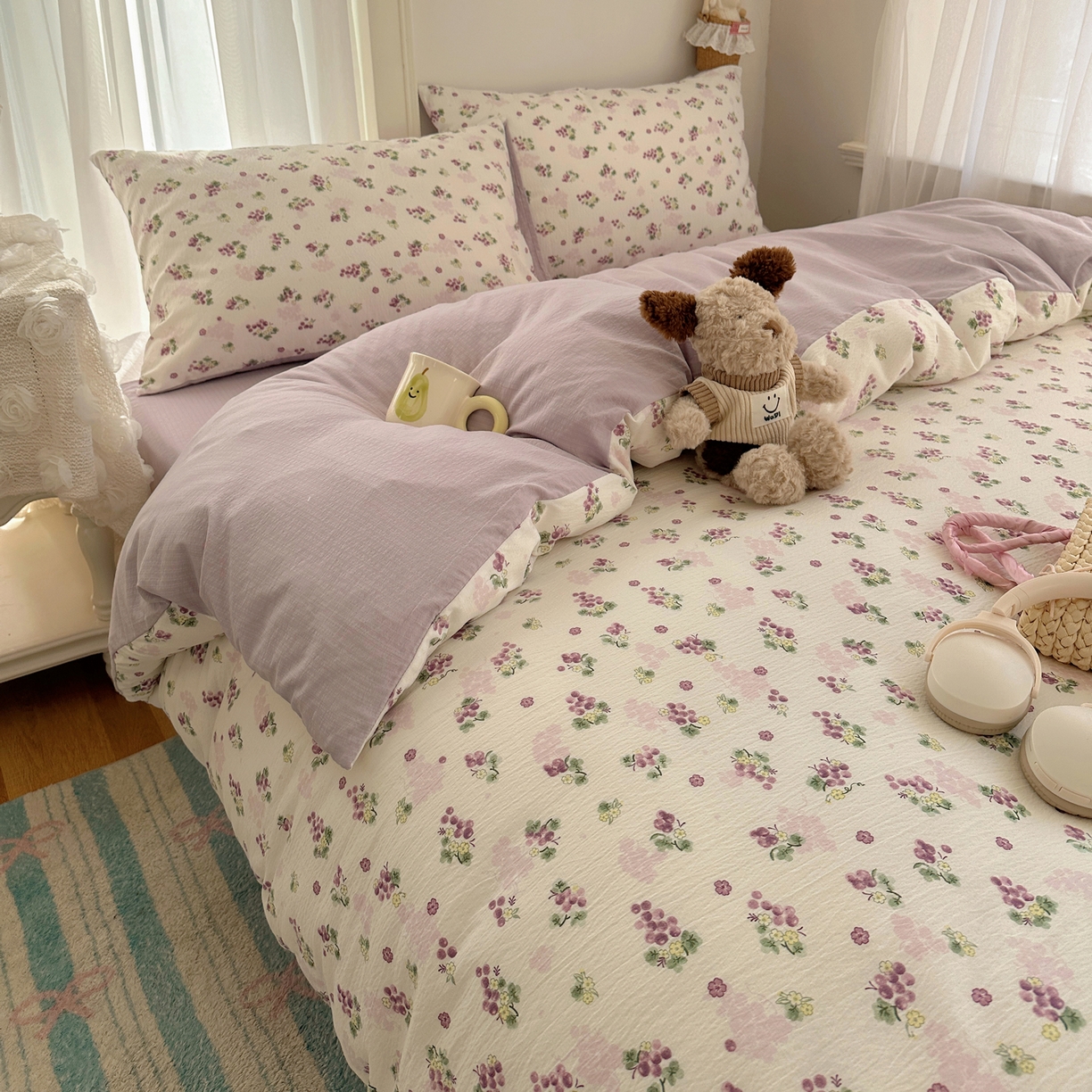 91家纺网 家纺一手货源 找家纺 初念 2025新款敲可爱的奶呼呼云感双层纱简约四件套系列超级治愈~ 葡萄多多