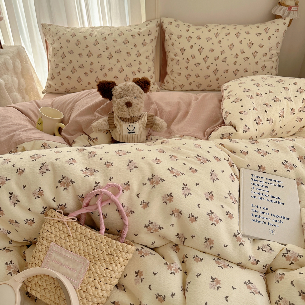 91家纺网 家纺一手货源 找家纺 初念 2025新款敲可爱的奶呼呼云感双层纱简约四件套系列超级治愈~ 苏瑾