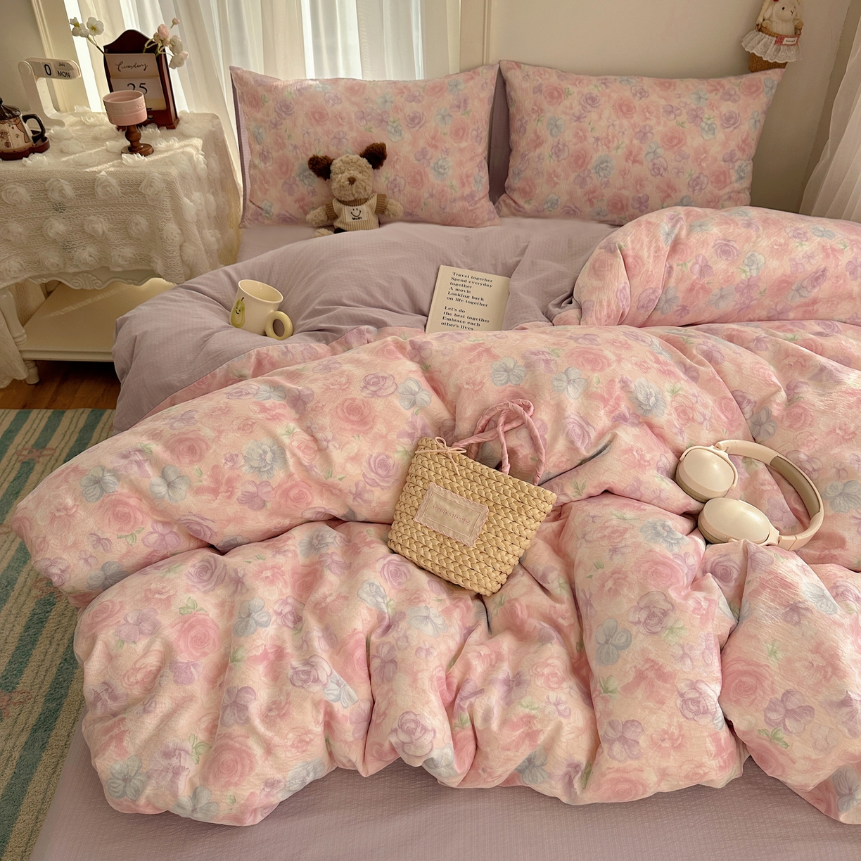 91家纺网 家纺一手货源 找家纺 初念 2025新款敲可爱的奶呼呼云感双层纱简约四件套系列超级治愈~ 烟紫