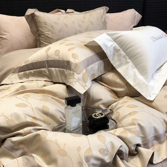 91家纺网 家纺一手货源 找家纺 黑白森林 2025新款50S高支天丝棉色织提花四件套 安露西-咖棕