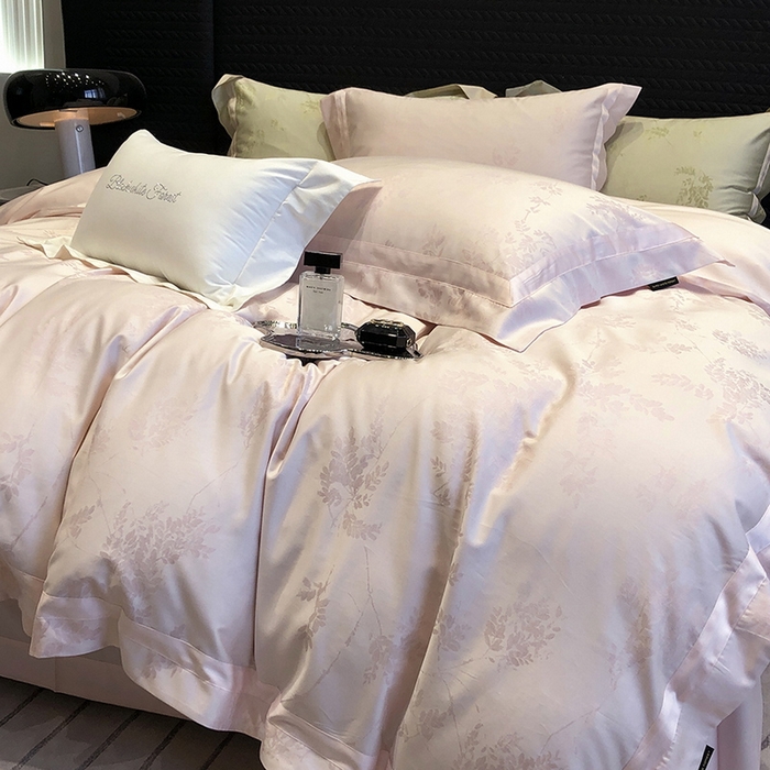 91家纺网 家纺一手货源 找家纺 黑白森林 2025新款50S高支天丝棉色织提花四件套 杜乐丽-蜜粉