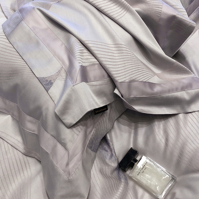 91家纺网 家纺一手货源 找家纺 黑白森林 2025新款50S高支天丝棉色织提花四件套 光之舞-柔紫