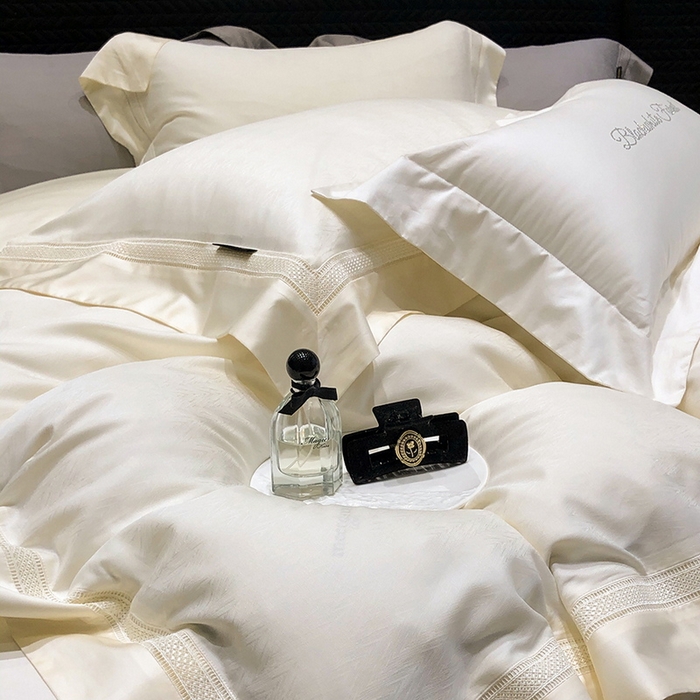 91家纺网 家纺一手货源 找家纺 黑白森林 2025新款80S超细旦天丝棉提花四件套 德尔尼-温婉白