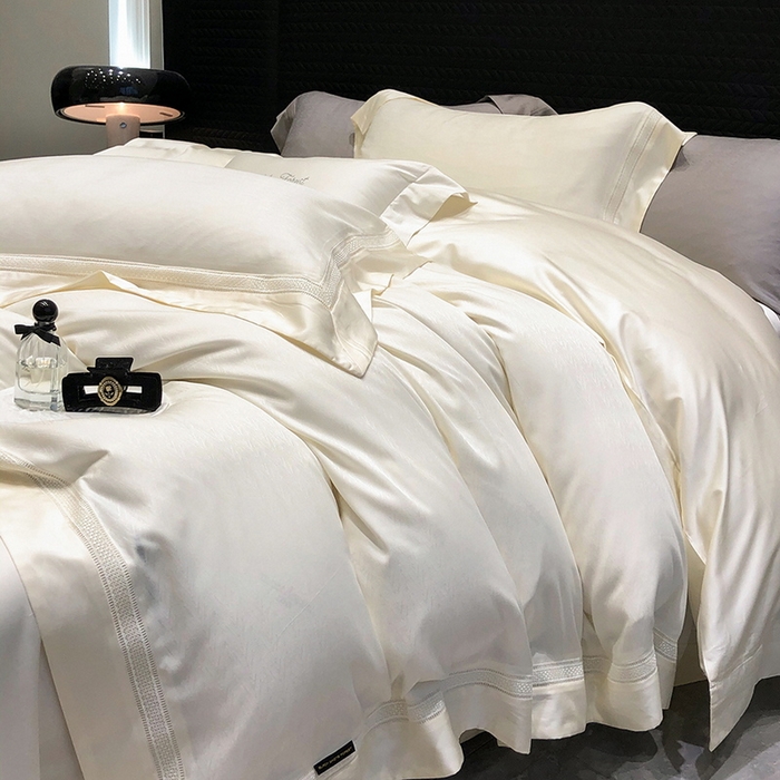 91家纺网 家纺一手货源 找家纺 黑白森林 2025新款80S超细旦天丝棉提花四件套 德尔尼-温婉白