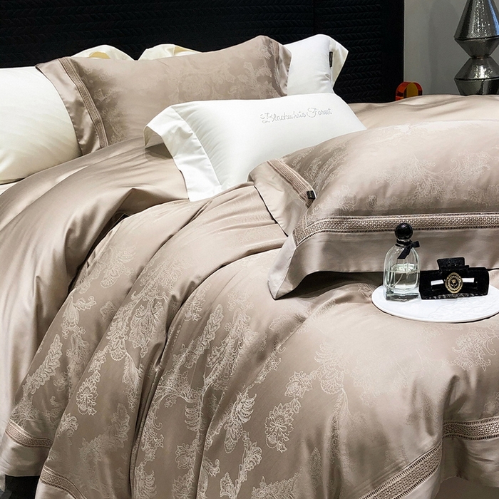 91家纺网 家纺一手货源 找家纺 黑白森林 2025新款80S超细旦天丝棉提花四件套 露华浓-雅典咖