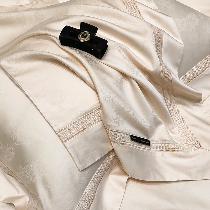 91家纺网 家纺一手货源 找家纺 黑白森林 2025新款80S超细旦天丝棉提花四件套 露华浓-云杏色