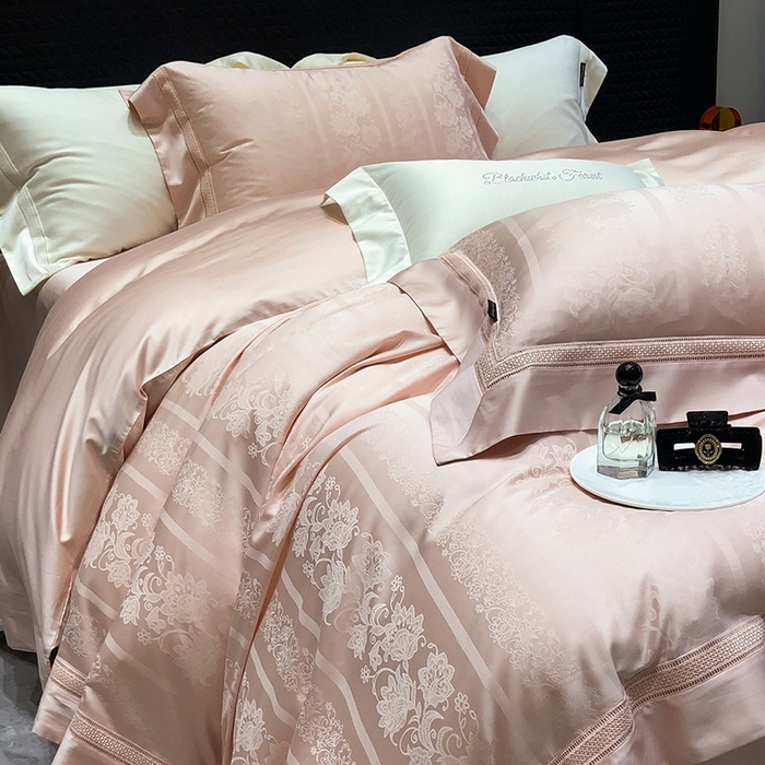 91家纺网 家纺一手货源 找家纺 黑白森林 2025新款80S超细旦天丝棉提花四件套 维奥拉-云黛粉