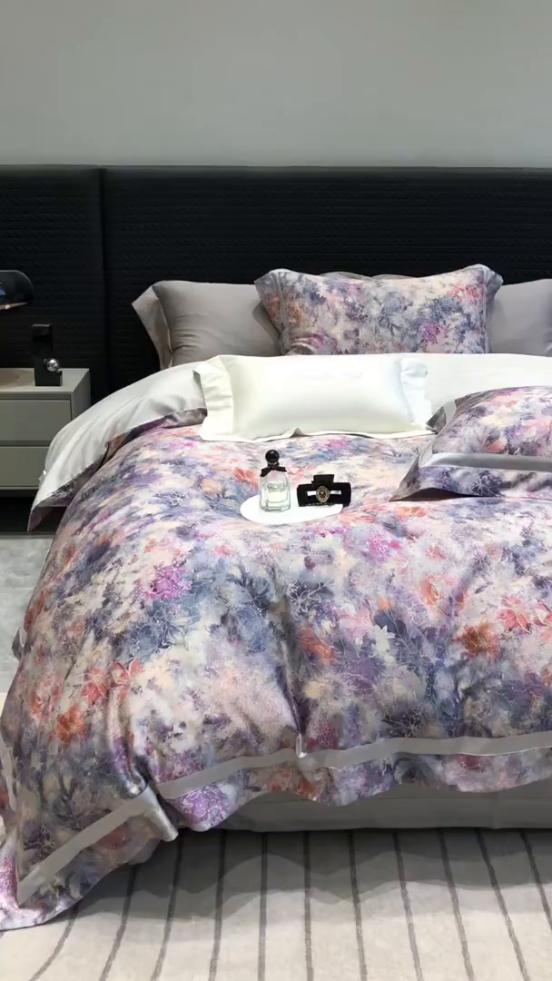 91家纺网 家纺一手货源 找家纺 黑白森林 2025新款高支天丝棉数码印花 套件系列四件套 梦幻之境-灰